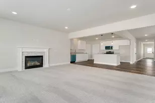 748 Biscayne Pl, Roscoe, IL 61073 - Photo 11