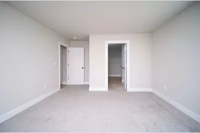 9772 Hawks Pointe Trail, Roscoe, IL 61073 - Photo 11