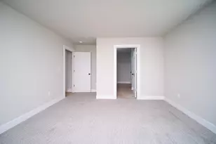 9772 Hawks Pointe Trail, Roscoe, IL 61073 - Photo 11