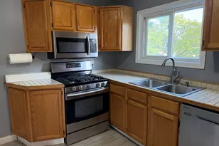 108 Skylark Dr, Rockford, IL 61107 - Photo 5