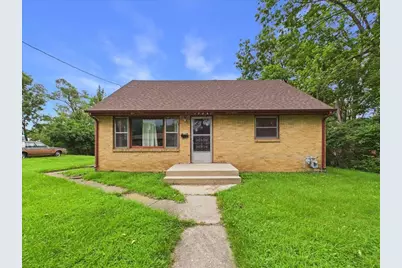 1524 Victoria Avenue, Rockford, IL 61102 - Photo 1