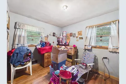 1524 Victoria Avenue, Rockford, IL 61102 - Photo 11