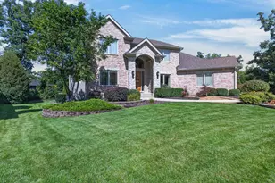 5472 Woodland Way, Loves Park, IL 61111 - Photo 1