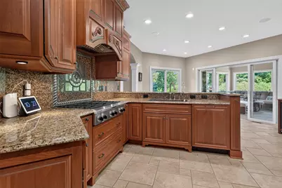 5472 Woodland Way, Loves Park, IL 61111 - Photo 5