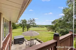 10001 N Hoisington Rd, Byron, IL 61010 - Photo 5