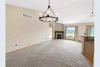 11802 River Hills Parkway, Rockton, IL 61072 - Photo 9