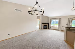 11802 River Hills Pkwy, Rockton, IL 61072 - Photo 9