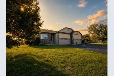 11802 River Hills Parkway, Rockton, IL 61072 - Photo 1