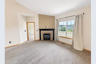 11802 River Hills Parkway, Rockton, IL 61072 - Photo 7