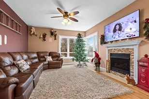 16437 Edwardsville Rd, Pecatonica, IL 61063 - Photo 13