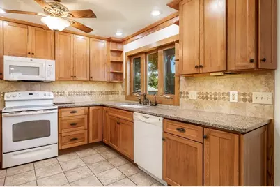 134 S Lawrence Street, Cherry Valley, IL 61016 - Photo 17