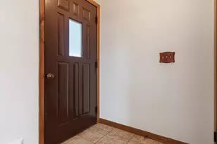 134 S Lawrence St, Cherry Valley, IL 61016 - Photo 11