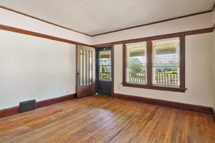 203 Ogilby Rd, Rockford, IL 61102 - Photo 9