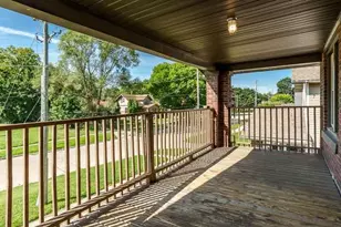 203 Ogilby Rd, Rockford, IL 61102 - Photo 25