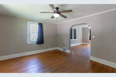1114 14th Street, Rockford, IL 61104 - Photo 3