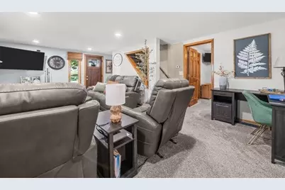 305 S Congress Avenue, Polo, IL 61064 - Photo 9