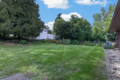 1112 Prestwick Parkway, Rockford, IL 61107 - Photo 25
