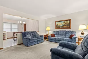 9304 Lawson Dr, Machesney Park, IL 61115 - Photo 3