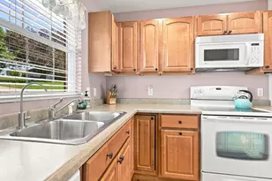 228 S Hickory St, Galena, IL 61036 - Photo 13