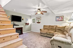 228 S Hickory St, Galena, IL 61036 - Photo 27