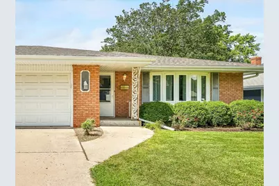 815 Parkside Drive, Rockford, IL 61108 - Photo 5