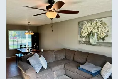 6514 Timberleaf  Unit 3, Loves Park, IL 61111 - Photo 3
