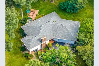 572 Baintree Road, Lake Summerset, IL 61019 - Photo 37