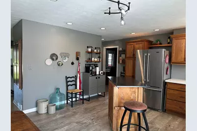 205 Sherwood Lane, Lena, IL 61048 - Photo 15