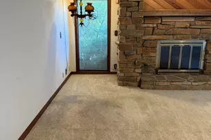 2131 Lancaster Heights Rd, Freeport, IL 61032 - Photo 13