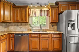 5420 Golden Prairie Cir, Rockford, IL 61109 - Photo 9