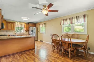 5420 Golden Prairie Cir, Rockford, IL 61109 - Photo 7
