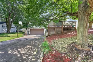 310 Mill St, Cedarville, IL 61013 - Photo 33