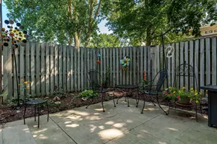 4621 High Point Dr, Rockford, IL 61114 - Photo 5