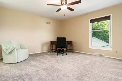 4621 High Point Drive Unit #5, Rockford, IL 61114 - Photo 29
