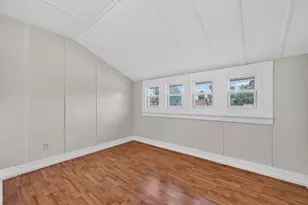110 W 3rd St, Belvidere, IL 61008 - Photo 13