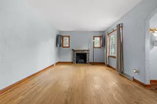 211 River Park Rd, Loves Park, IL 61111 - Photo 3