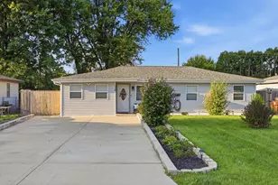 110 Marquette Rd, Machesney Park, IL 61115 - Photo 1