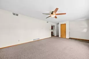 10 Terrace View Blvd, Oregon, IL 61061 - Photo 5