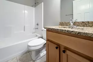 5604 Jackie's Dr, Loves Park, IL 61111 - Photo 7