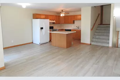 605 Southtowne Drive, Belvidere, IL 61008 - Photo 3