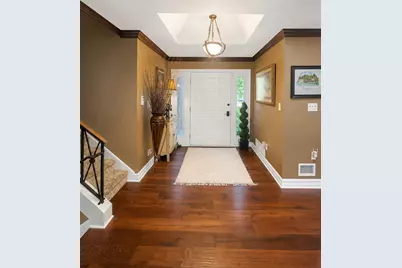 1604 Sprucewood, Rockford, IL 61107 - Photo 5