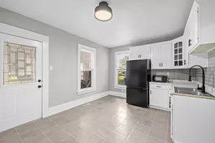 141 W Division St, Amboy, IL 61310 - Photo 11