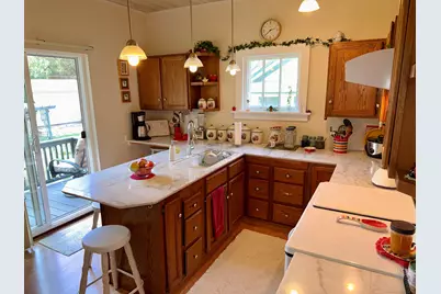 146 15th Avenue, Rockford, IL 61104 - Photo 7