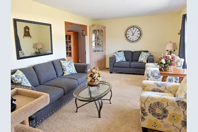6727 Sawmill Drive, Roscoe, IL 61073 - Photo 15