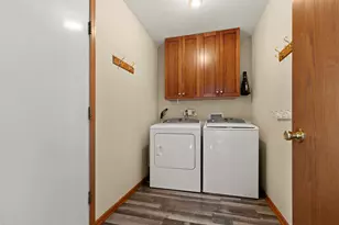 147 Autumnwood Ln, Davis Junction, IL 61020 - Photo 17