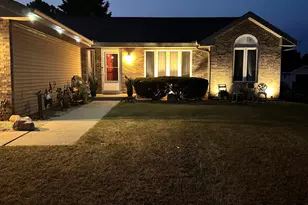 147 Autumnwood Ln, Davis Junction, IL 61020 - Photo 29