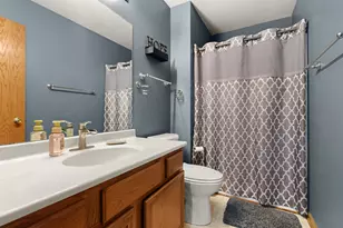 147 Autumnwood Ln, Davis Junction, IL 61020 - Photo 15