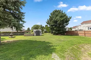 147 Autumnwood Ln, Davis Junction, IL 61020 - Photo 27