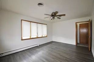 1015 S 1st Ave, Ottawa, IL 61350 - Photo 9