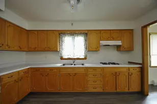 1015 S 1st Ave, Ottawa, IL 61350 - Photo 5